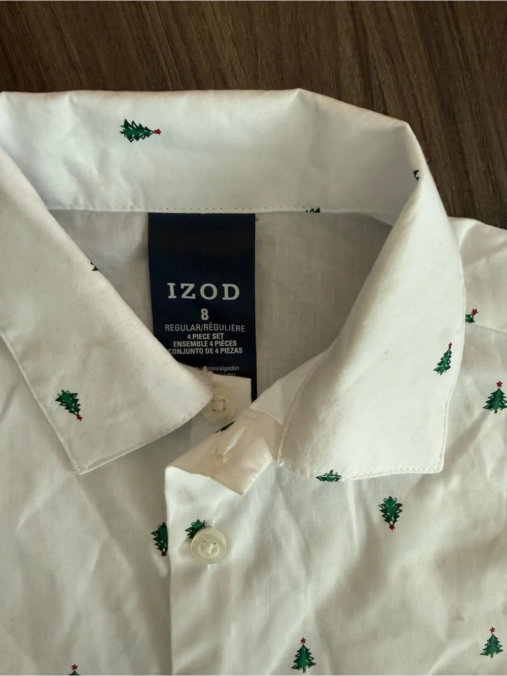 Boys size 8 Izod White Long-Sleeve Button Shirt with Green Christmas Tree Motif